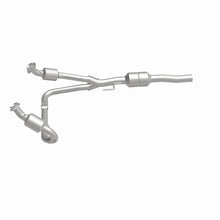 Load image into Gallery viewer, MagnaFlow Direct Fit Catalytic Converter 02-03 Dodge Durango 5.9L