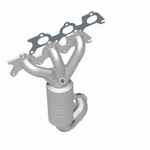 Load image into Gallery viewer, MagnaFlow DF Cat Conv 07-11 Chrysler Sebring 2.7L Fr Manifold / 08-10 Dodge Avenger 2.7L Fr Manifold