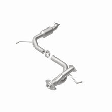 Load image into Gallery viewer, MagnaFlow Direct Fit Catalytic Converter 05-09 Toyota Tacoma 4.0L D/S Rear (49 State)
