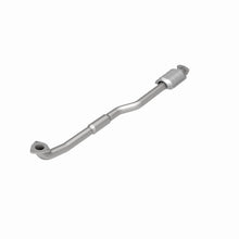 Load image into Gallery viewer, MagnaFlow Direct Fit Catalytic Converter 99-02 Daewoo Leganza 2.2L