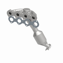 Load image into Gallery viewer, MagnaFlow Direct Fit Catalytic Converter 03-05 Mercedes C230 1.8L
