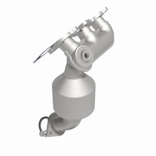 Load image into Gallery viewer, MagnaFlow Direct Fit Catalytic Converter California Grade 04-06 Toyota Camry 3.3L