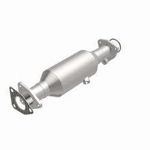 Load image into Gallery viewer, MagnaFlow DF Cat. Conv 97-99 Acura CL 3.0L/99 TL 3.2L / 98-02 Honda Accord 3.0L/99-02 Odyssey 3.5L