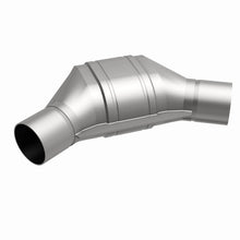 Load image into Gallery viewer, MagnaFlow Universal Catalytic Converter 2.5 Angled In/Out