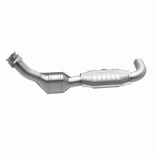 Load image into Gallery viewer, MagnaFlow Direct Fit Catalytic Converter 01 Ford F-150 4.2L
