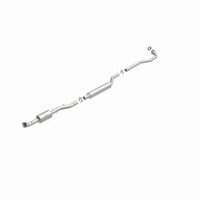 Load image into Gallery viewer, MagnaFlow Direct Fit Catalytic Converter 2008-2009 OUTLANDER 2.4 L Underbody