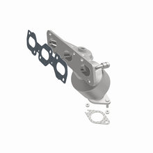 Load image into Gallery viewer, MagnaFlow Direct Fit Catalytic Converter 01-05 Ford Escape 3.0L