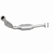 Load image into Gallery viewer, MagnaFlow Direct Fit Catalytic Converter 03-07 Ford-Mercury Driver Side