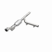 Load image into Gallery viewer, MagnaFlow Direct Fit Catalytic Converter F150/F250 97-98 4.6L PS 4wd