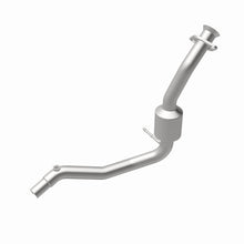 Load image into Gallery viewer, MagnaFlow Direct Fit Catalytic Converter 96-97 Chrysler Concorde 3.5L