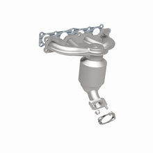 Load image into Gallery viewer, MagnaFlow Direct Fit Catalytic Converter 11-13 Kia Sorento 2.4L Manifold