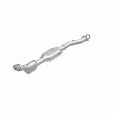 Load image into Gallery viewer, MagnaFlow Direct Fit Catalytic Converter 98-99 Ranger/B-Ser. 2.5 50S