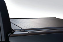 Load image into Gallery viewer, Retrax 07-13 Chevy/GMC 1500 6.5ft Bed / 07-14 2500/3500 (Wide RETRAX Rail) RetraxPRO MX - GTR Auto