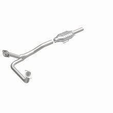 Load image into Gallery viewer, MagnaFlow Direct Fit Catalytic Converter Ford 84 86