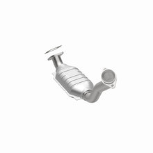 Load image into Gallery viewer, MagnaFlow Direct Fit Catalytic Converter 97-01 Explorer-Mountaineer