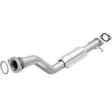 Load image into Gallery viewer, MagnaFlow Direct Fit Catalytic Converter 97-02 GM 3.8L