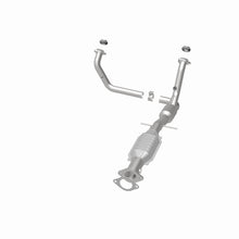 Load image into Gallery viewer, MagnaFlow DF Catalytic Conv 00-04 Chevy S10 Pickup 4.3L 2WD A/T / 00-04 GMC Sonoma 4.3L 2WD A/T