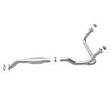 Load image into Gallery viewer, MagnaFlow Direct Fit Catalytic Converter 00-05 Blazer 4WD 4.3L