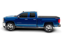 Load image into Gallery viewer, Retrax 14-up Chevy/GMC 1500 5.8ft Bed / 15-up 2500/3500 RetraxONE MX - GTR Auto