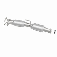 Load image into Gallery viewer, MagnaFlow Direct Fit Catalytic Converter 2001-05 Explorer 4.0L Sport Trac Rear Section