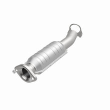 Load image into Gallery viewer, MagnaFlow Direct Fit Catalytic Converter 04 Toyota Sienna 3.3L