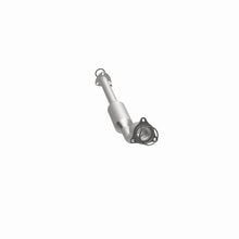 Load image into Gallery viewer, MagnaFlow Direct Fit Catalytic Converter 99-02 GM Alero/Sunfire 2.4L