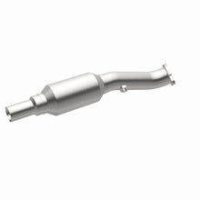 Load image into Gallery viewer, MagnaFlow Direct Fit Catalytic Converter 09 Matrix S 2.4L Rear OEM