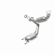 Load image into Gallery viewer, MagnaFlow Direct Fit Catalytic Converter 01-02 Mitsu Montero 3.5L