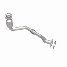 Load image into Gallery viewer, MagnaFlow Direct Fit Catalytic Converter 00-03 Saturn 3L Front CA