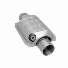 Load image into Gallery viewer, MagnaFlow Universal Catalytic Converter 3 W/Dual O2 Boss