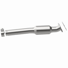 Load image into Gallery viewer, MagnaFlow Direct Fit Catalytic Converter 2017 Fusion L4 2 OEM Close Coupled