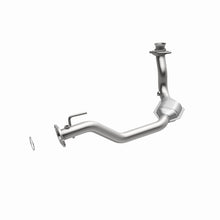 Load image into Gallery viewer, MagnaFlow Direct Fit Catalytic Converter 96-97 Ford Explorer 5.0L