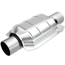 Load image into Gallery viewer, MagnaFlow Universal Catalytic Converter 2.5 W/Single O2 Boss