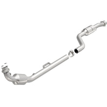 Load image into Gallery viewer, MagnaFlow Direct Fit Catalytic Converter 01-04 Mercedes E320 Driver Side CA