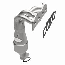 Load image into Gallery viewer, MagnaFlow Direct Fit Catalytic Converter California Grade CARB Compliant 04-07 Toyota Solara L4 2.4L