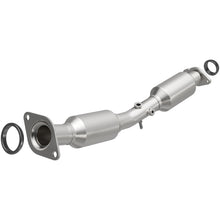 Load image into Gallery viewer, MagnaFlow Direct Fit Catalytic Converter OEM 2013-2017 Nissan Sentra Underbody