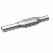 Load image into Gallery viewer, MagnaFlow Direct Fit Catalytic Converter Gm