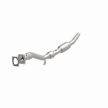 Load image into Gallery viewer, MagnaFlow Direct Fit Catalytic Converter 00-02 Audi A6 Quattro 2.7L