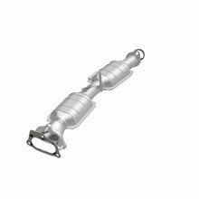 Load image into Gallery viewer, MagnaFlow Direct Fit Catalytic Converter 2001-05 Explorer 4.0L Sport Trac Rear Section