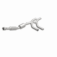 Load image into Gallery viewer, MagnaFlow Direct Fit Catalytic Converter 05-07 Ford E150 4.6L Passenger Side