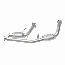 Load image into Gallery viewer, MagnaFlow Direct Fit Catalytic Converter 96-99 Ford Taurus3.0L 50S