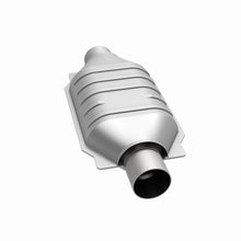 Load image into Gallery viewer, MagnaFlow Universal Catalytic Converter 2.5 W/O2 Boss