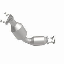 Load image into Gallery viewer, MagnaFlow Direct Fit Catalytic Conv 04-06 Nissan 350Z 3.5L / 04-07 Infiniti G35 3.5L - Left Side