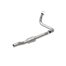 Load image into Gallery viewer, MagnaFlow Direct Fit Catalytic Converter 00-06 Chevy/GMC Driver Side