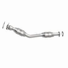 Load image into Gallery viewer, MagnaFlow Direct Fit Catalytic Converter 07-10 Saturn VUE 2.4L
