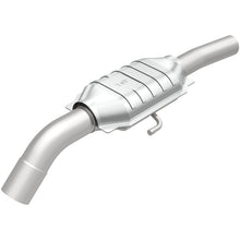 Load image into Gallery viewer, MagnaFlow Direct Fit Catalytic Converter 88-91 Dodge B150 3.9L/5.2L