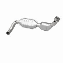 Load image into Gallery viewer, MagnaFlow Direct Fit Catalytic Converter 01-04 Ford F-150 Pickup 5.4L 4WD 4R100 Trans D/S (49 State)