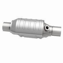 Load image into Gallery viewer, MagnaFlow Universal Catalytic Converter 1.75 Single O2 Boss