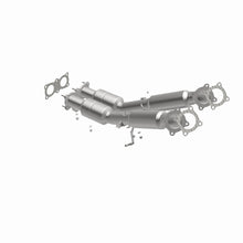 Load image into Gallery viewer, MagnaFlow Direct Fit Catalytic Converter 2008-2012 LR2 3.2 L Underbody