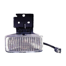 Load image into Gallery viewer, Omix Right Side Fog Lamp 97-98 Grand Cherokee (ZJ) - GTR Auto